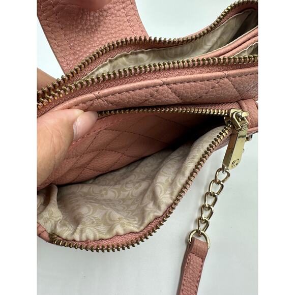 Charming Charlie Quilted Queen Crossbody, Pink/Gold, EUC - Picture 8 of 8